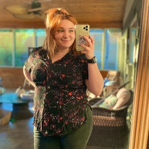 Kathie Lee button down floral print paisley top